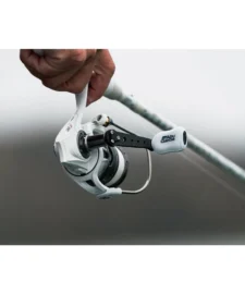 Abu Garcia Veritas Spinning Combo 22 Abu Garcia Veritas Spinning Combo -Daiwa || Z-Man || Shimano Sales Store ABU SPINNING COMBO VERITAS LIFESTYLE 2021 002